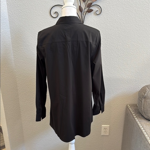 Foxcroft Cici No Iron Stretch Long Sleeve Tunic - Picture 10 of 12